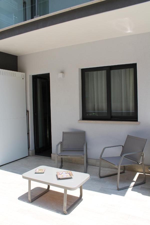 Residence Pola Catania Exteriör bild